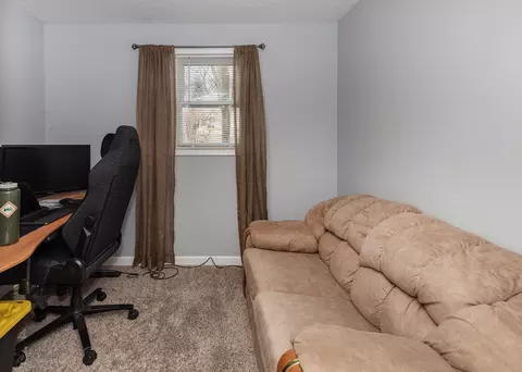 Bedroom - 3510 35th St, Moline, IL 61265 photo 9 of 9