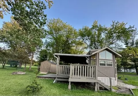 1862 63 Woodhaven, Sublette, IL 61367