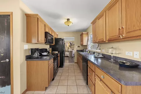 3100 Longfellow Ave, Hazel Crest, IL 60429 photo 8