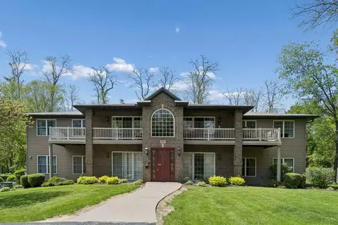 2997 3rd St #200, Moline, IL 61265