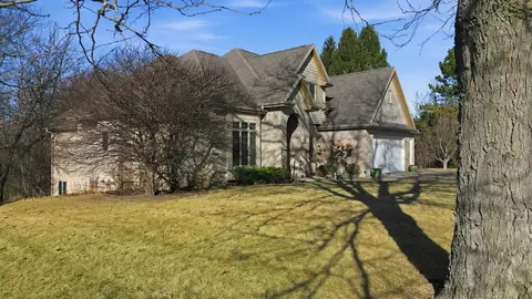 Exterior - 117 Fox Trot, Dixon, IL 61021 photo 2 of 9