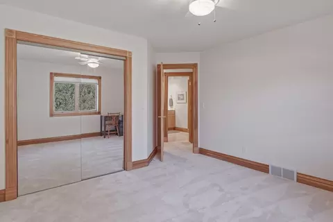 Bedroom - 117 Fox Trot, Dixon, IL 61021 photo 7 of 10