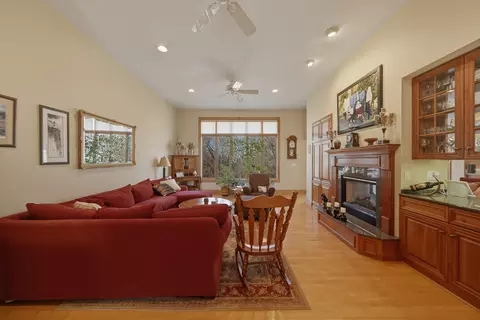 Living - 117 Fox Trot, Dixon, IL 61021 photo 1 of 6