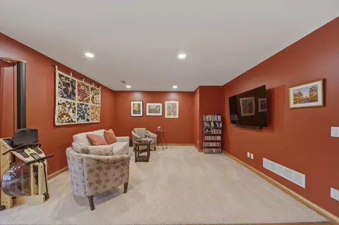 Living - 117 Fox Trot, Dixon, IL 61021 photo 6 of 6
