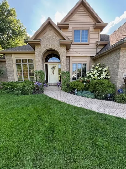 Exterior - 117 Fox Trot, Dixon, IL 61021 photo 9 of 9