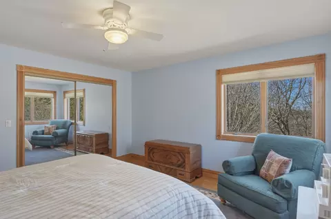 Bedroom - 117 Fox Trot, Dixon, IL 61021 photo 5 of 10