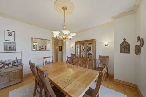 Dining - 117 Fox Trot, Dixon, IL 61021 photo 2 of 5