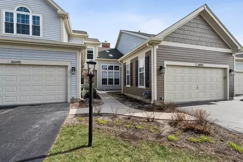 36143 N Springbrook Ln, Gurnee, IL 60031