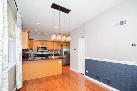Kitchen - 25902 Derby Dr, Monee, IL 60449 photo 2 of 5