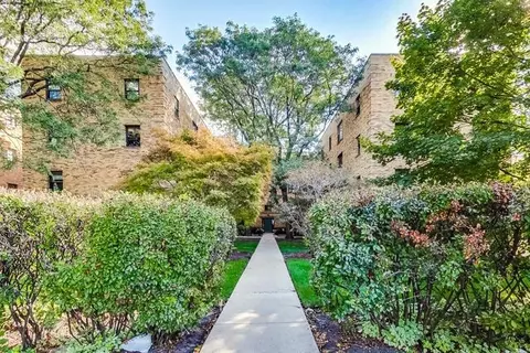 1535 Monroe Ave #3, River Forest, IL 60305
