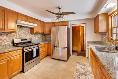 Kitchen - 6212 Main St, Union, IL 60180 photo 1 of 2
