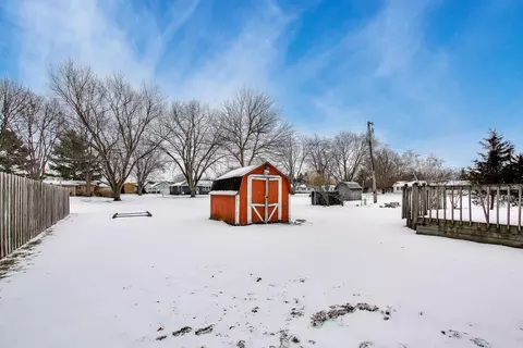 Exterior - 6212 Main St, Union, IL 60180 photo 6 of 6