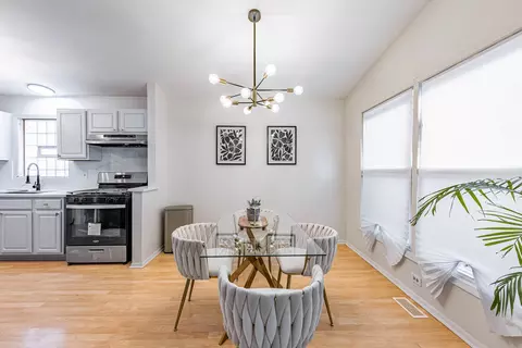 Dining - 1138 E 151st St, Dolton, IL 60419 photo 2 of 2
