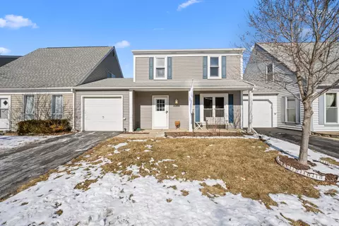 29 W358 Crabtree Ln, Warrenville, IL 60555