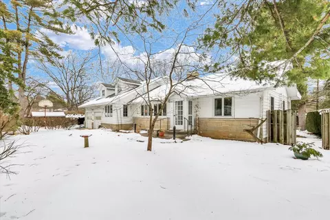 2006 Burlison Dr, Urbana, IL 61801