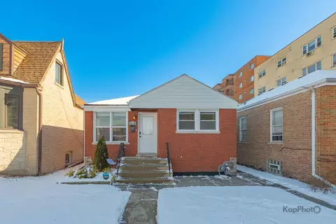 1615 N 79th Ave, Elmwood Park, IL 60707