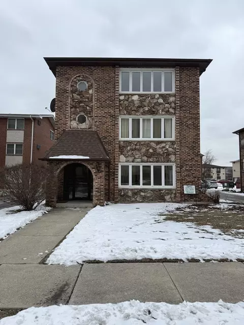 10320 Mansfield Ave, Oak Lawn, IL 60453