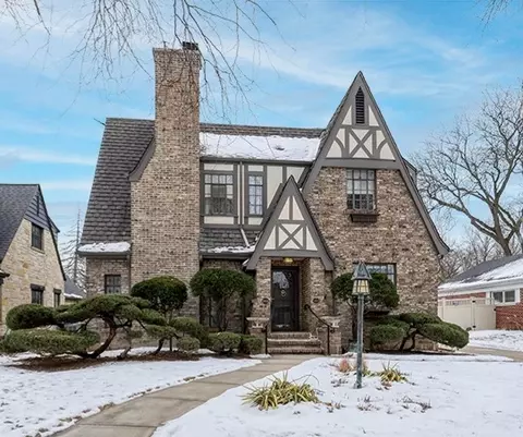 902 Sherwood Pl, Joliet, IL 60435