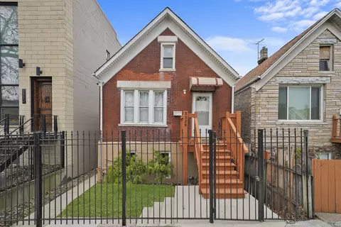 3328 S Damen Ave, Chicago, IL 60608