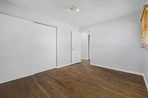 Bedroom - 395 Washington Blvd, Hoffman Estates, IL 60169 photo 4 of 6