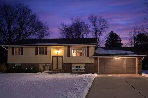 Exterior - 1715 Bryan St, Normal, IL 61761 photo 12 of 12