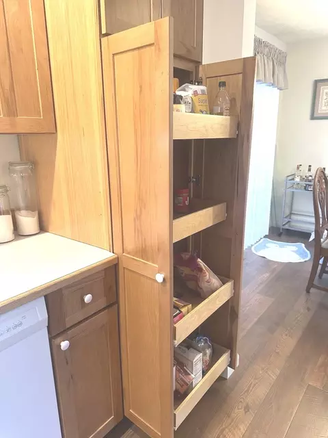 Kitchen - 1715 Bryan St, Normal, IL 61761 photo 10 of 11
