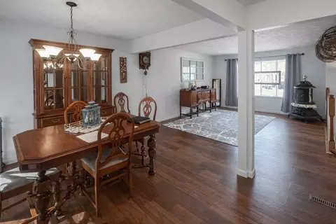 Dining - 1715 Bryan St, Normal, IL 61761 photo 1 of 7