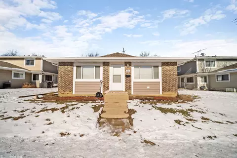 1424 Bear Flag Dr #1424, Hanover Park, IL 60133