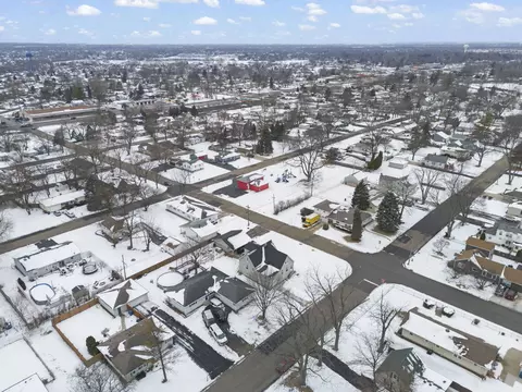 View/Area - 2145 Root St, Crest Hill, IL 60403 photo 6 of 6