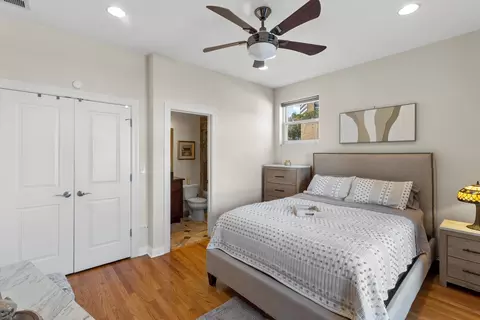 Bedroom - 450 E Bowen Ave #2W, Chicago, IL 60653 photo 3 of 5