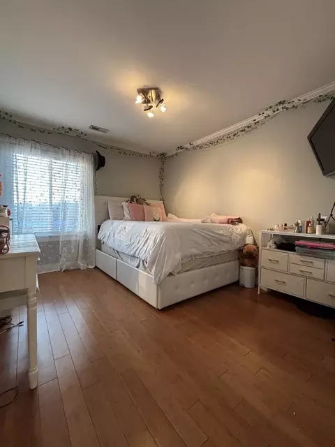 Bedroom - 4704 Euclid Ave #2D, Rolling Meadows, IL 60008 photo 3 of 3