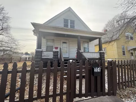 504 14th Ave, Rock Island, IL 61201
