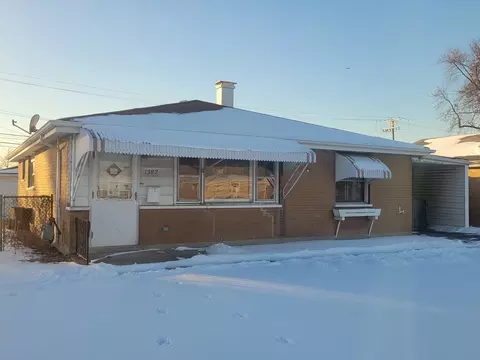 1382 Burnham Ave, Calumet City, IL 60409