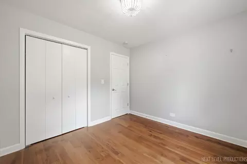 Bedroom - 2010 Paddock Ln, Wheaton, IL 60187 photo 6 of 6