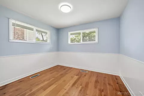 Other - 2010 Paddock Ln, Wheaton, IL 60187 photo 6 of 7