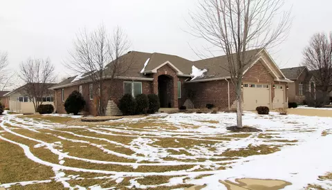 605 Chase Ct, Bourbonnais, IL 60914
