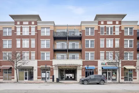 7243 Madison St #412, Forest Park, IL 60130