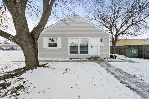 15930 76th Ave, Tinley Park, IL 60477