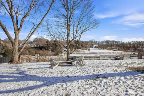 Exterior - 1105 Spring Hill Dr, Algonquin, IL 60102 photo 5 of 6