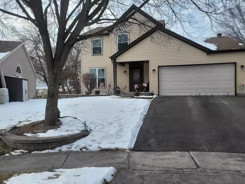 176 Tay River Dr, Carpentersville, IL 60110