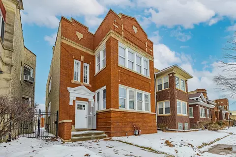 7928 S Elizabeth St, Chicago, IL 60620