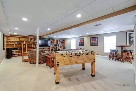 Other - 2224 Barrett Dr, Algonquin, IL 60102 photo 9 of 14