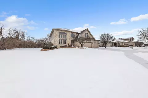 14170 Green Valley Dr, Orland Park, IL 60467