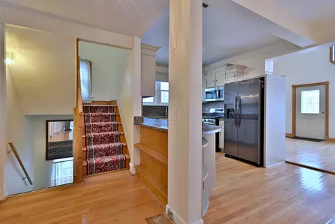 Entry Way - 7324 W Lunt Ave, Chicago, IL 60631 photo 1 of 2