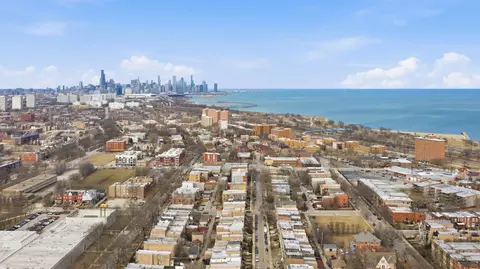 View/Area - 1024 E 46th St #2W, Chicago, IL 60653 photo 1 of 5