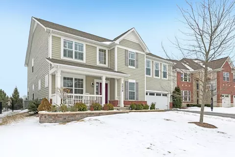 3539 Elsie Ln, Hoffman Estates, IL 60192