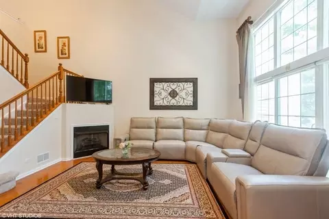 Living - 152 Orchards Pass, Bartlett, IL 60103 photo 2 of 3
