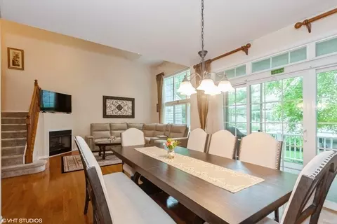 Dining - 152 Orchards Pass, Bartlett, IL 60103 photo 2 of 3