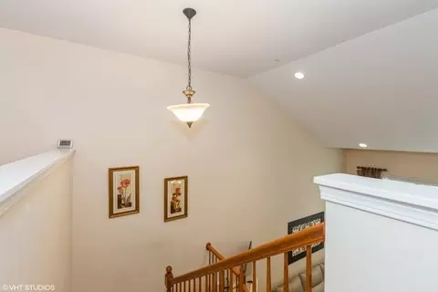 Entry Way - 152 Orchards Pass, Bartlett, IL 60103 photo 5 of 6