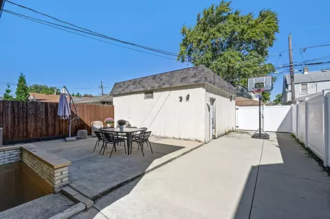 7702 W 66th St, Bedford Park, IL 60501 photo 25